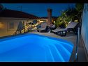 Kuća za odmor Andre - swimming pool H(6+2) Nerežišća - Otok Brač  - Hrvatska - bazen