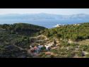 Kuća za odmor Nave - private pool: H(4+1) Postira - Otok Brač  - Hrvatska - pogled na more (kuća i okolica)