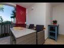 Apartmani Vlado - cosy & afordable: SA1(2), A2(3), A3(5) Supetar - Otok Brač   - Studio apartman - SA1(2): terasa