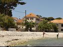 Apartmani Piv - 10 m from beach: A1(6), A2(6), A3(6), SA4(2) Sutivan - Otok Brač   - plaža