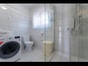 Apartmani Nick - jacuzzi & seaview: A1(4+1) Mastrinka - Otok Čiovo   - Apartman - A1(4+1): kupaonica s toaletom