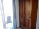 Apartmani Doktor - sea view; A2(9) Mastrinka - Otok Čiovo   - Apartman - A2(9): spavaća soba
