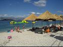 Apartmani Naki - terrace & free parking: SA1(2), A2(6+1) Slatine - Otok Čiovo   - plaža