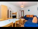 Apartmani Mici 1 - great location and relaxing: A1(4+2) , SA2(2) Cres - Otok Cres   - Apartman - A1(4+2) : dnevni boravak