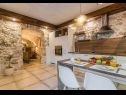 Kuća za odmor Leonarda - luxury stone house: H(6+1) Tribalj - Rivijera Crikvenica  - Hrvatska - H(6+1): kuhinja