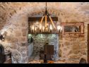 Kuća za odmor Leonarda - luxury stone house: H(6+1) Tribalj - Rivijera Crikvenica  - Hrvatska - H(6+1): kuhinja i blagovaonica