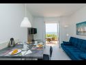 Apartmani i sobe Villa Bouganvillea - sea view & garden: A1 Deluxe (2+1), A2 Superior (2+1), A3 Comfort (2+1), A4 Premium (2+1), R1 Deluxe (2), R2 Comfort (2) Mlini - Rivijera Dubrovnik   - Apartman - A1 Deluxe (2+1): blagovaonica