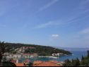 Apartmani Dioniza - 150 m from beach: A1(2+2), A2(3), A3(2+2) Jelsa - Otok Hvar   - pogled na more (kuća i okolica)