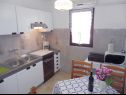 Apartmani Med - with terrace : A1(4+1), A2(4) Medulin - Istra   - Apartman - A2(4): kuhinja i blagovaonica