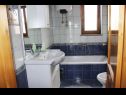 Apartmani Marina A1(5) Medulin - Istra   - Apartman - A1(5): kupaonica s toaletom