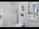 Apartmani Regent 3 - perfect view and location: A1(2+2), SA(2) Rovinj - Istra   - Apartman - A1(2+2): kupaonica s toaletom