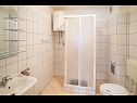 Apartmani Polo A1 (4+2) Vrbnik - Otok Krk   - Apartman - A1 (4+2): kupaonica s toaletom