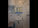 Apartmani Tonia - great location & afordable: A1(4+1), SA2(2) Mali Lošinj - Otok Lošinj   - Apartman - A1(4+1): kupaonica s toaletom