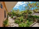 Apartmani Giuseppe - green terrace: A1(4) Mali Lošinj - Otok Lošinj   - terasa