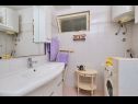 Apartmani Giuseppe - green terrace: A1(4) Mali Lošinj - Otok Lošinj   - Apartman - A1(4): kupaonica s toaletom