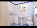 Apartmani Nada - 150 m from sea: A3(2), A2(2), A1(2) Mali Lošinj - Otok Lošinj   - Apartman - A3(2): kupaonica s toaletom