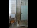 Kuća za odmor Kris - quiet and romantic: H(8+2) Brela - Rivijera Makarska  - Hrvatska - H(8+2): kupaonica s toaletom