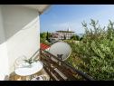 Apartmani Goge - 90 m from the beach: A1(4), SA2(2) Gradac - Rivijera Makarska   - Apartman - A1(4): balkon