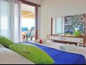 Apartmani Jadro - 250 m from beach A1(4), A2Gornji(2+1), A3Srednji(2+1), A4Prizemlje(2) Makarska - Rivijera Makarska   - Apartman - A1(4): spavaća soba
