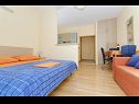 Apartmani Gianni - modern & great location: SA1(2), A2(2+2), A3(2+2) Makarska - Rivijera Makarska   - Apartman - A2(2+2): dnevni boravak