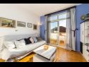 Apartmani Stipe - comfortable apartment for 6 person: A(4+2) Makarska - Rivijera Makarska   - Apartman - A(4+2): spavaća soba