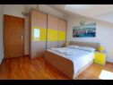 Apartmani Ennio - free parking: A1(6+2) Makarska - Rivijera Makarska   - Apartman - A1(6+2): spavaća soba