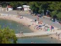 Apartmani Dragan  - close to the sea & center: A2(3+1), A3(3+1), A4(3+1), A5(3+1), A6(3+1) Jezera - Otok Murter   - plaža