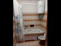 Apartmani Bila - 15m from the sea: A1(6) Tisno - Otok Murter   - Apartman - A1(6): kupaonica s toaletom