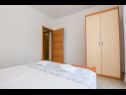 Apartmani Neve - 50 m from beach: A4(5), A5(5), A3(2+1) Mandre - Otok Pag   - Apartman - A4(5): spavaća soba