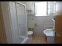 Apartmani Sime - 800 m from sea: A1(2+2), A2(2+2), A3(2+2), A4(4+2) Novalja - Otok Pag   - Apartman - A1(2+2): kupaonica s toaletom