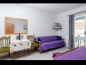Apartmani Jaki - 150 m from beach A1(4), SA2(2+1), A3(4), A4(4), SA5(3) Orebić - Poluotok Pelješac   - Studio apartman - SA2(2+1): spavaća soba