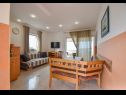 Apartmani Lidija - family friendly & close to the sea: A1(4), B2(2+2), C3(2) Banjol - Otok Rab   - Apartman - A1(4): blagovaonica