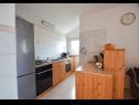 Apartmani Lidija - family friendly & close to the sea: A1(4), B2(2+2), C3(2) Banjol - Otok Rab   - Apartman - A1(4): kuhinja