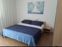 Apartmani Frane - 20 m from beach: A1(6+1) , A2(5)  Barbat - Otok Rab   - Apartman - A1(6+1) : spavaća soba
