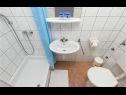 Apartmani Nedo - private parking: A1(6) Supetarska Draga - Otok Rab   - Apartman - A1(6): kupaonica s toaletom
