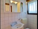 Apartmani Ana - 50m from sea A1(4), A2(4), A3(2) Supetarska Draga - Otok Rab   - Apartman - A1(4): kupaonica s toaletom
