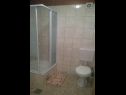 Apartmani Anica A1(2+1), A2(2+2) Uvala Kanica (Rogoznica) - Rivijera Šibenik  - Hrvatska - Apartman - A2(2+2): kupaonica s toaletom