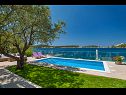 Kuća za odmor Lucmar - swimming pool and sea view H(8+2) Zatoglav - Rivijera Šibenik  - Hrvatska - bazen
