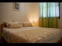 Apartmani Daira - great location A1(2), A2(2), A3(4) Stomorska - Otok Šolta   - Apartman - A1(2): spavaća soba