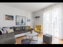 Apartmani Neven - comfortable & great location: A1(4+2) Split - Rivijera Split   - Apartman - A1(4+2): dnevni boravak