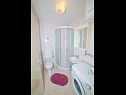 Apartmani Dragi - adults only: SA1(2), A2(2), A3(3) Split - Rivijera Split   - Studio apartman - SA1(2): kupaonica s toaletom