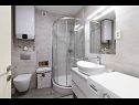 Apartmani Jelena A1(5+1) Split - Rivijera Split   - Apartman - A1(5+1): kupaonica s toaletom