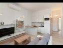 Apartmani Lux 2 - heated pool: A2(4+2), A3(4+2) Marina - Rivijera Trogir   - Apartman - A3(4+2): kuhinja