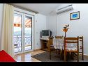 Apartmani VV A1(2+1), A2(5), A3(7) Seget Vranjica - Rivijera Trogir   - Apartman - A2(5): dnevni boravak