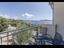 Apartmani Mil - 80m from the sea A1(4+1), A2(2) Sevid - Rivijera Trogir   - Apartman - A2(2): balkon