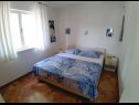 Apartmani Jak - 10m from the sea: A(4+2) Sevid - Rivijera Trogir   - Apartman - A(4+2): spavaća soba