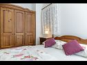 Apartmani Vesna - comfortable: A1(4+1) Trogir - Rivijera Trogir   - Apartman - A1(4+1): spavaća soba