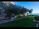Apartmani Marijan - beautiful view: A1(6) Trogir - Rivijera Trogir   - vrt
