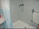 Apartmani Tone - spacious and comfortable: A1 zuti(5+2), A2 plavi(5+2) Trogir - Rivijera Trogir   - Apartman - A2 plavi(5+2): kupaonica s toaletom