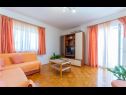 Apartmani Mare - comfortable apartment : A1(5), A2(5) Trogir - Rivijera Trogir   - Apartman - A1(5): dnevni boravak